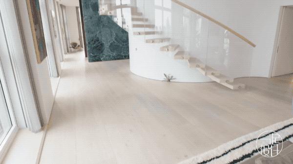 这个顶层复式，这样的北欧风，太美了