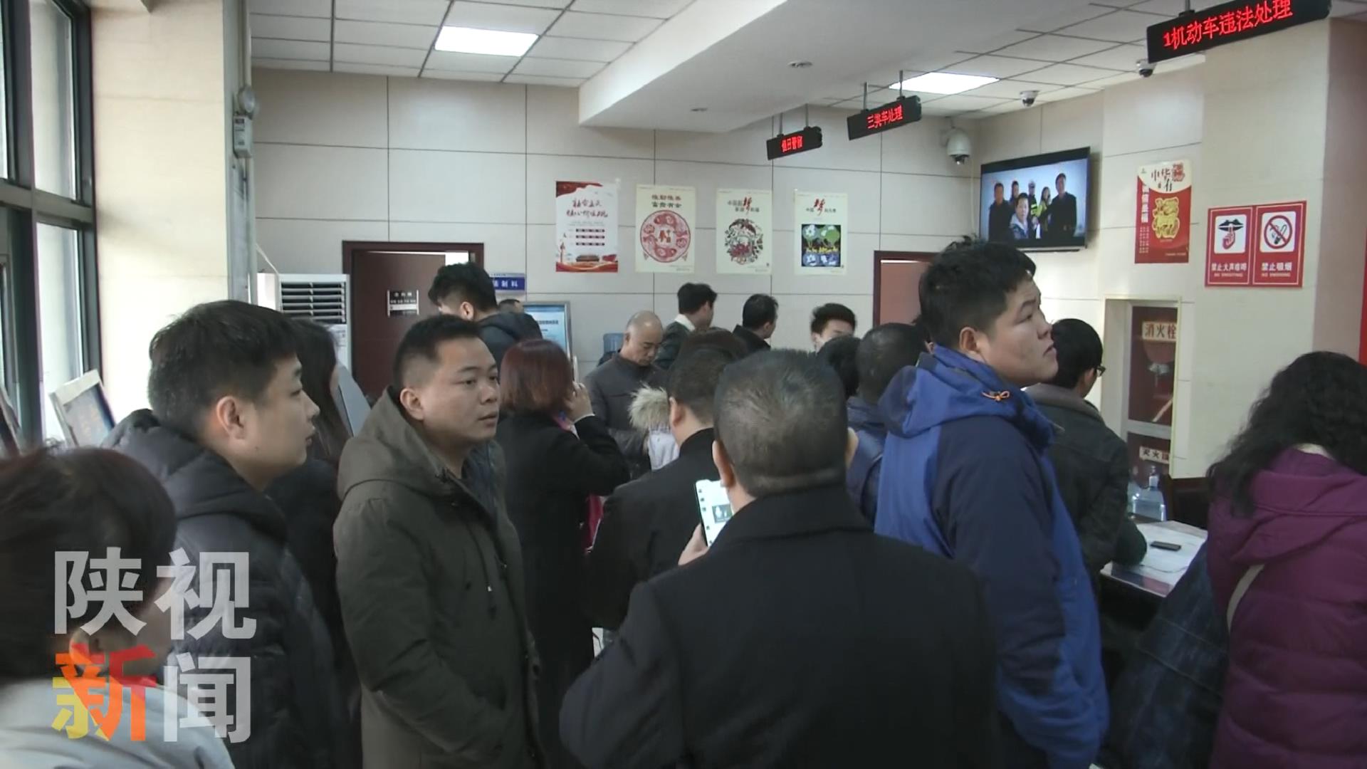 驾照扣了11分有什么后果,驾照分给人家扣分会有什么后果