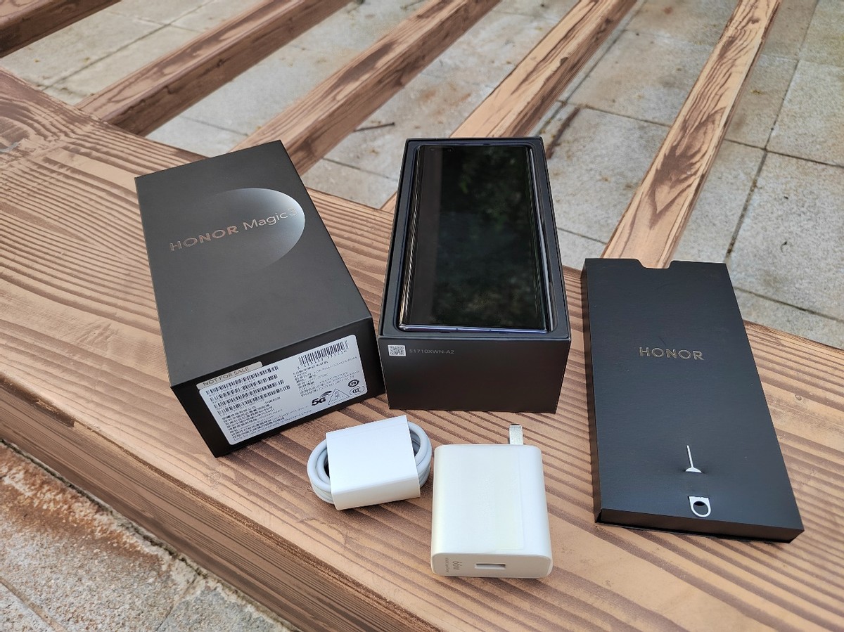 荣耀magic3致臻版官方视频,荣耀magic3至臻测评