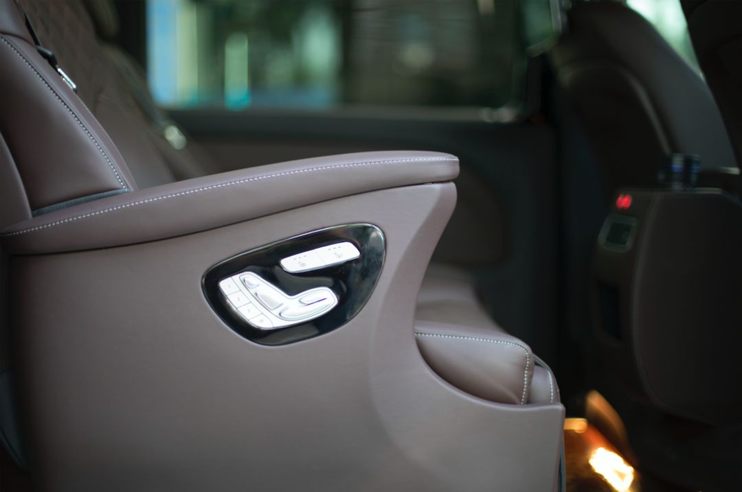 二代埃尔法现在价格马来西亚,我从美国到中国来怎么说