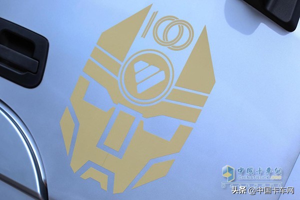 欧曼一代重卡经典之作,欧曼重卡进化史