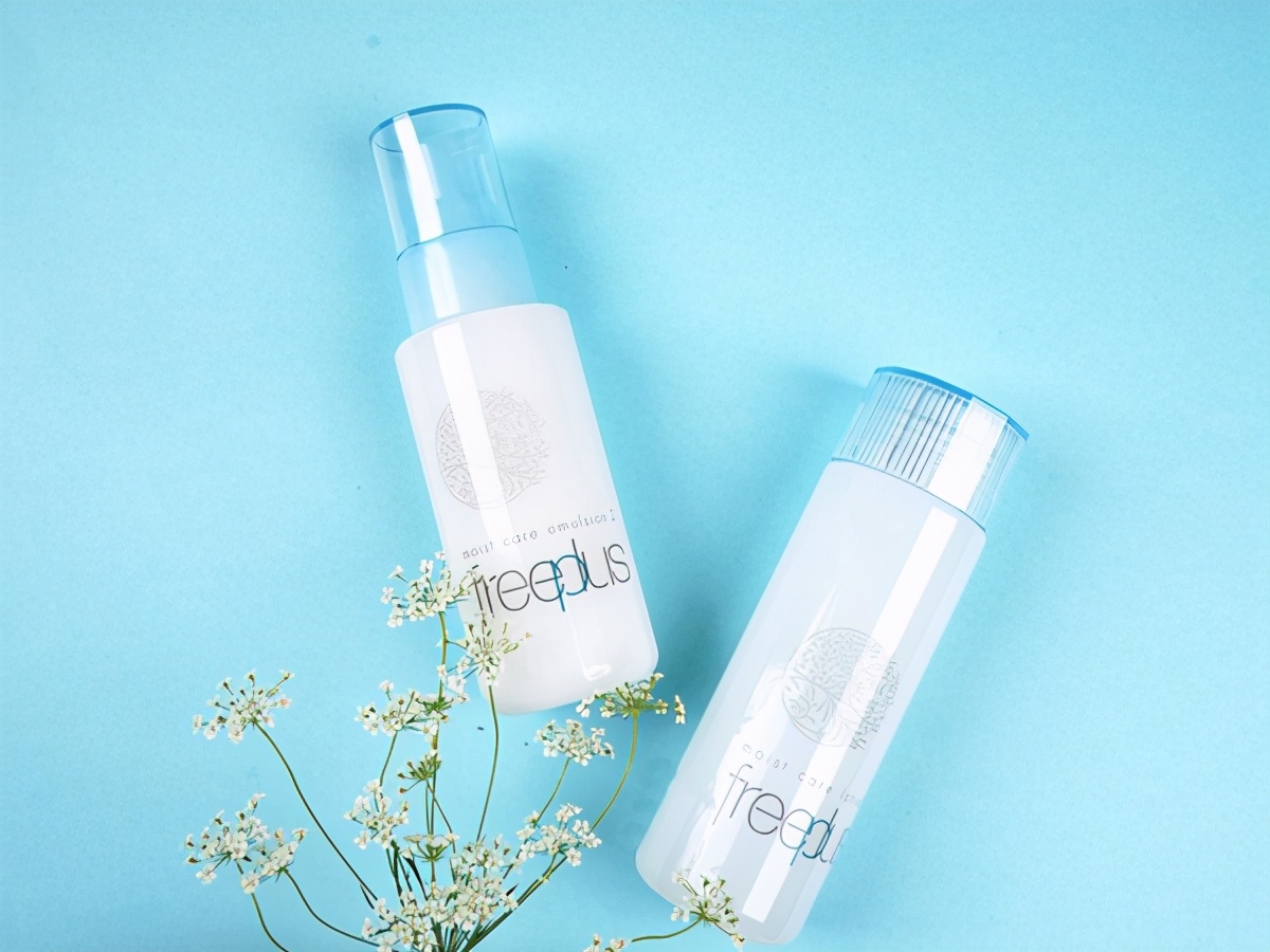 雅诗兰黛补水保湿水乳推荐,口碑最好十大护肤品套装雅诗兰黛