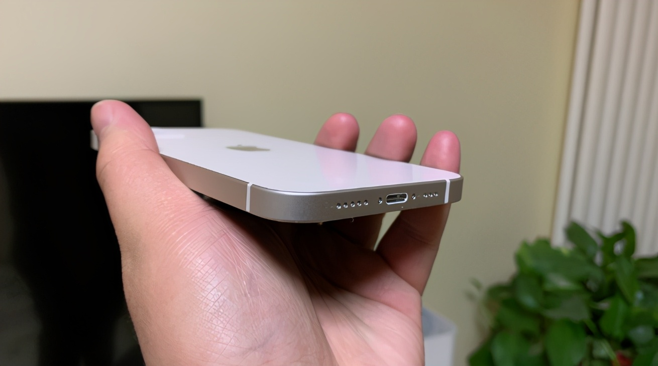 苹果12降价了吗最新信息,苹果12明年年底能降价多少