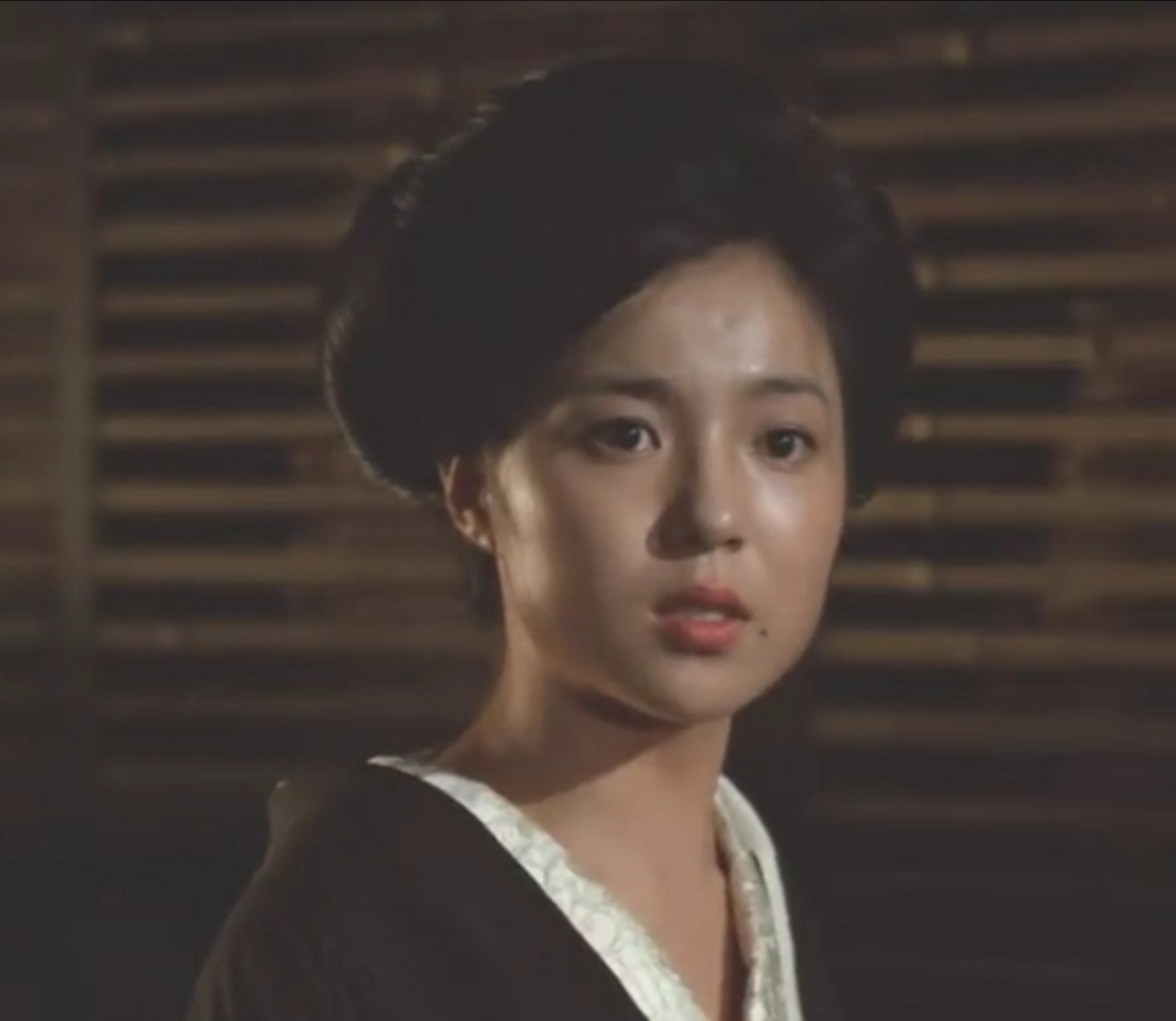 二战中日本娼妓:战前捐款,战时慰安,战后求和,真正的大和抚子