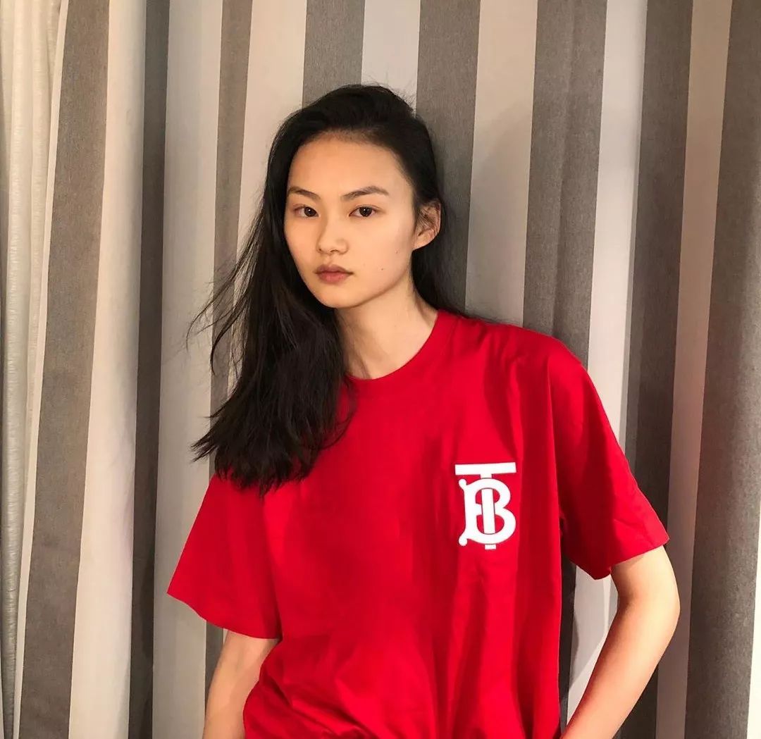 burberry啥时候成奢侈品了,burberry没落了吗