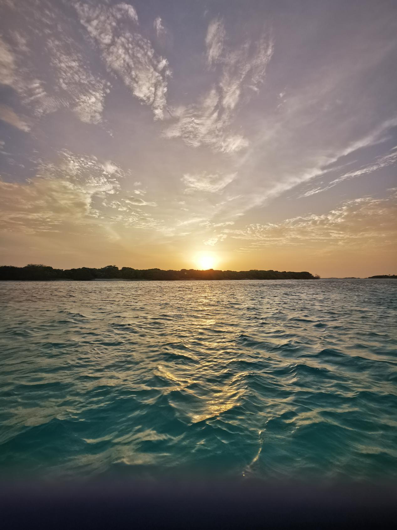 马尔代夫玛娜法鲁自助游,马尔代夫玛娜法鲁岛攻略