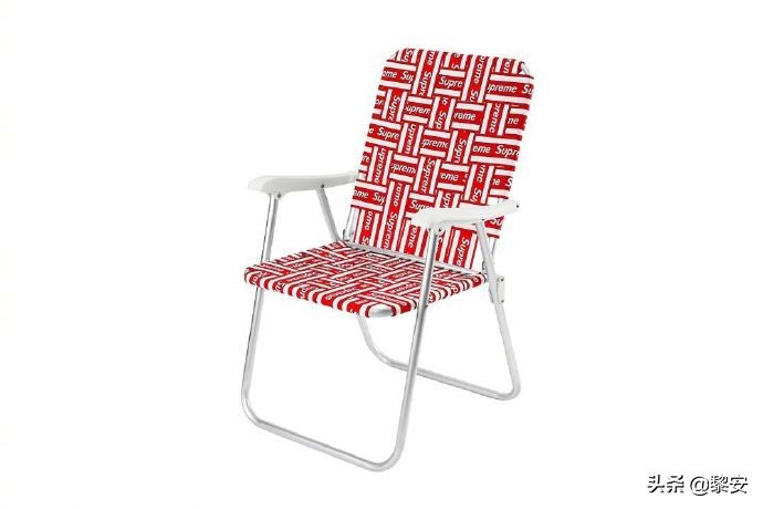 supreme新款,席卷全球的潮牌之王supreme