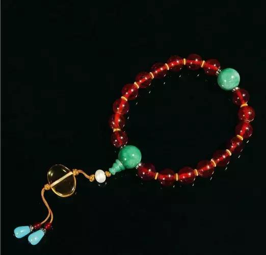 清朝皇帝顶级名贵的手串 (清朝最美手串图片)