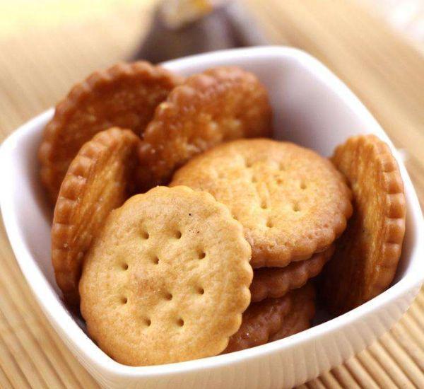 饼干这种“普通”的食物是怎么被发明出来的？