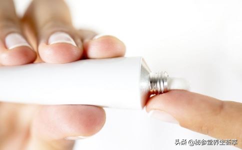 烫伤后如何处置及其注意事项,烫伤后正确的处理步骤