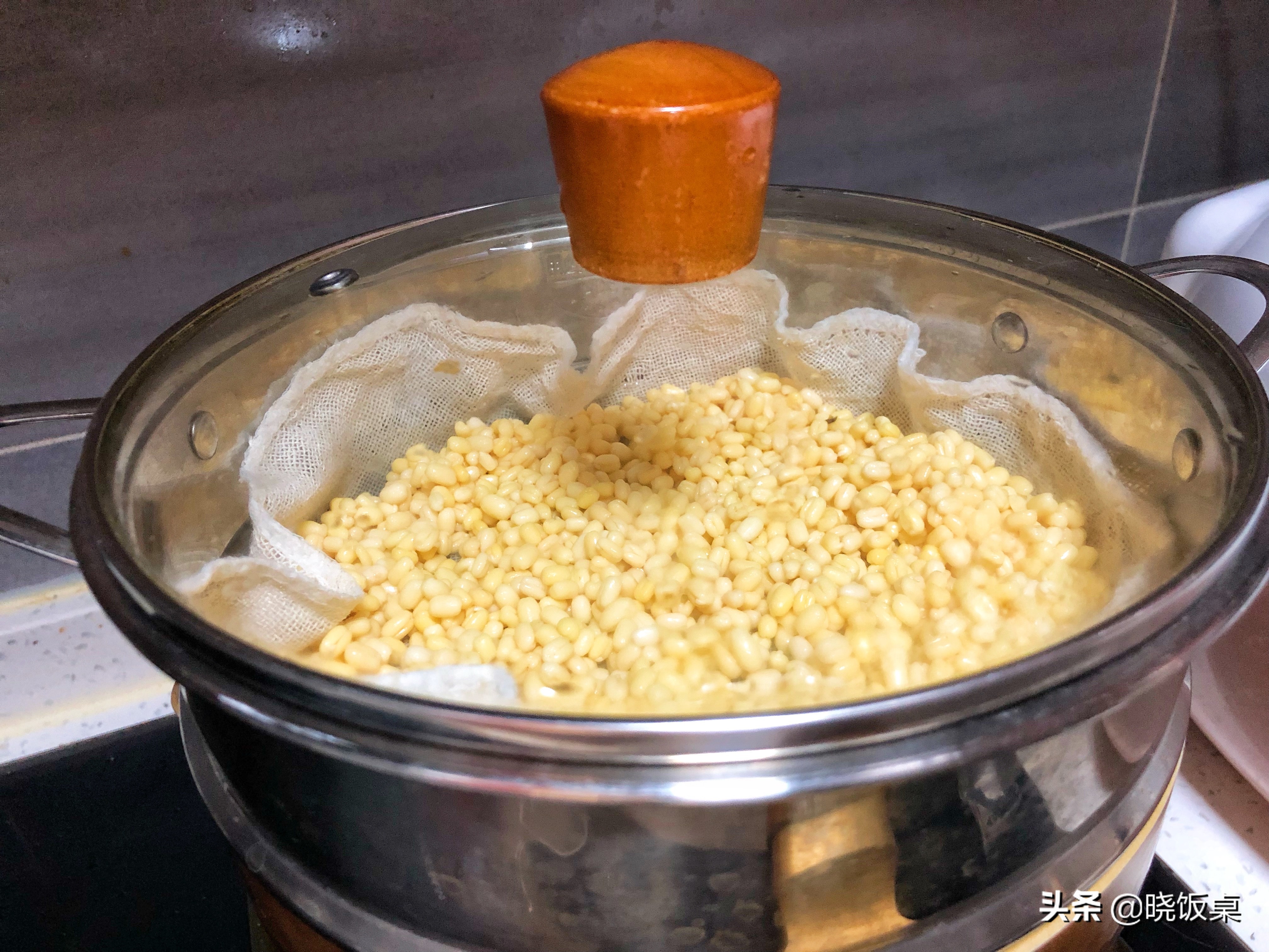 简单易做的酥皮绿豆饼,软皮绿豆饼不用炒馅绵软香甜