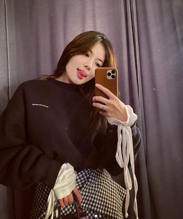 泫雅特写,泫雅锁骨照片