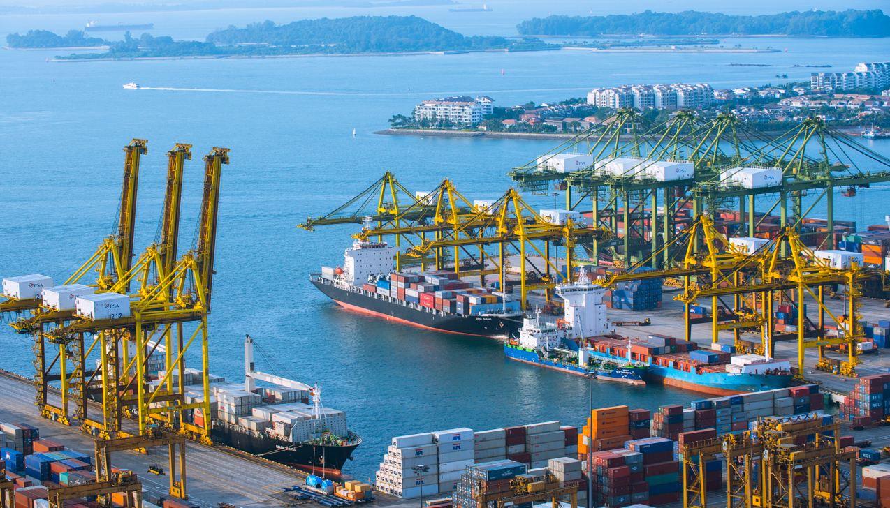 不该撕毁协议的，澳大利亚葡萄清关遭延迟，13亿的买卖眼看要黄