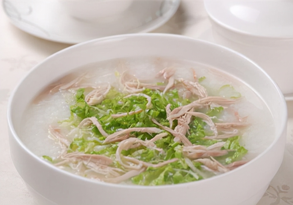 母泰迪几个月来月经？体质不一样时间也不一样，一样的是注意护理