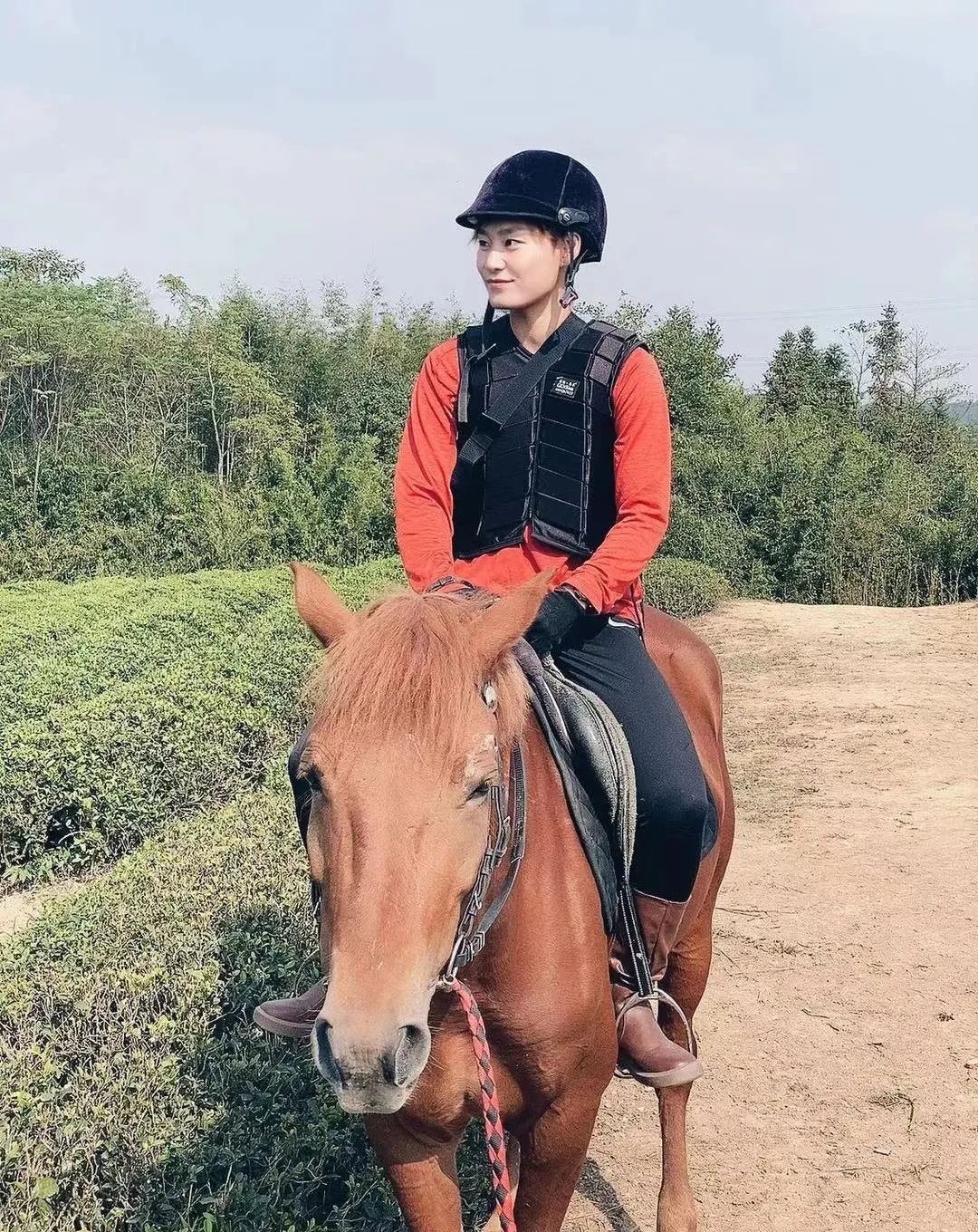 华政女孩最新完整视频,华政女孩