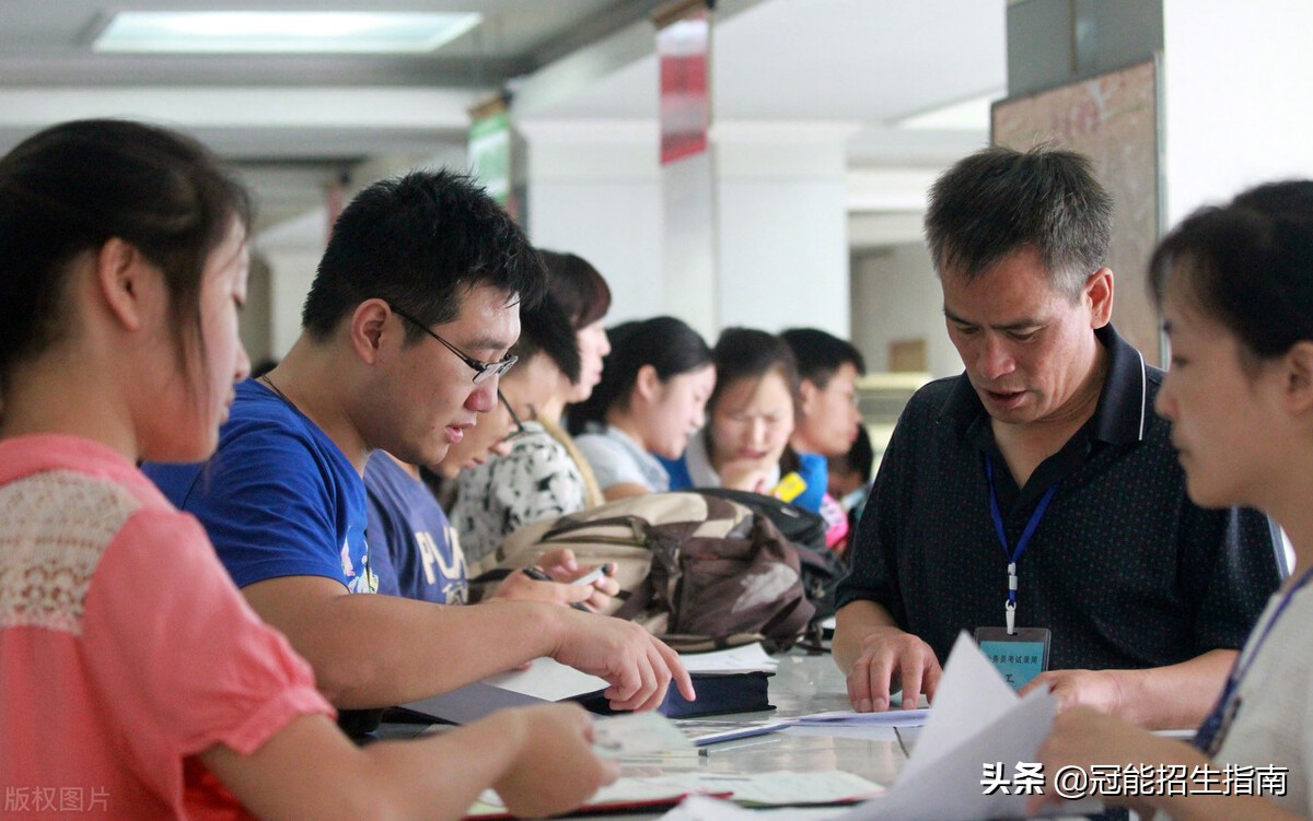 四川省卫校招生简章官网查询入口,四川省卫校招生信息