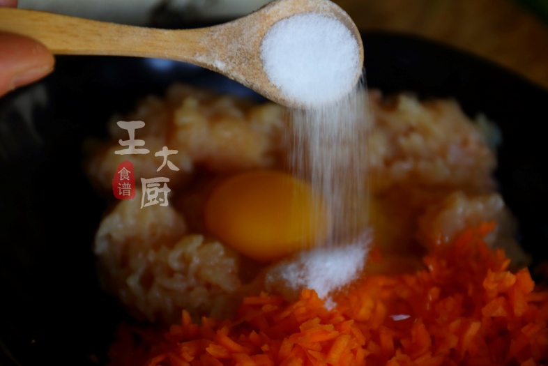 家常糖醋丸子怎么自己调汁,家常糖醋丸子怎么调汁