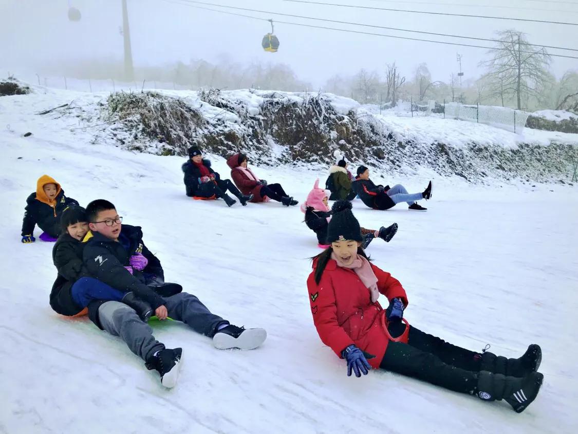 成都西岭雪山滑雪攻略,去西岭雪山滑雪攻略
