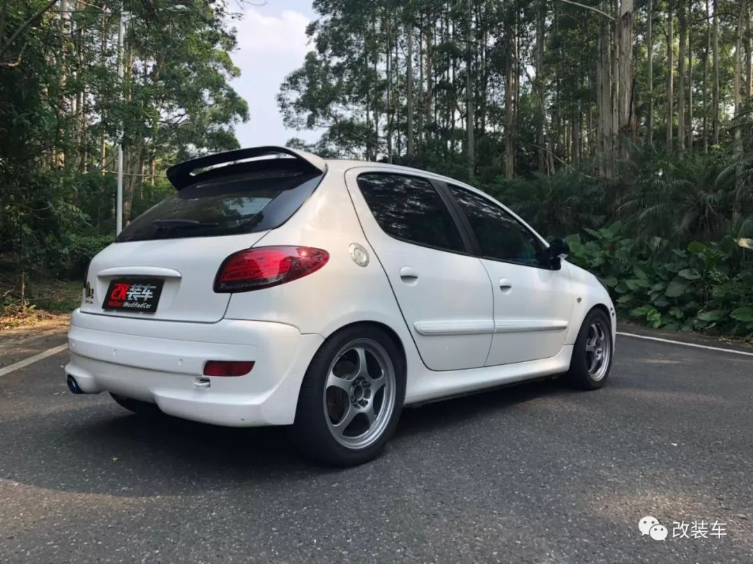 最牛的标致207改装,老款标致207升级改装