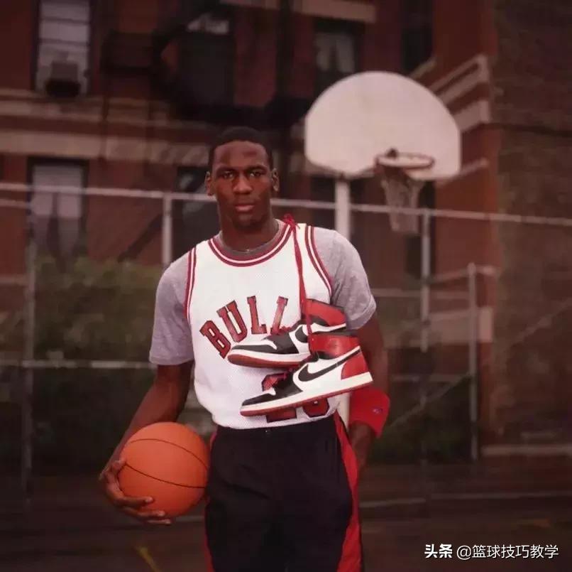 你买了AJ舍得穿去打球吗?