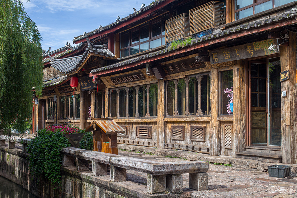 探寻古城丽江的春节气息,丽江古城过年热闹吗