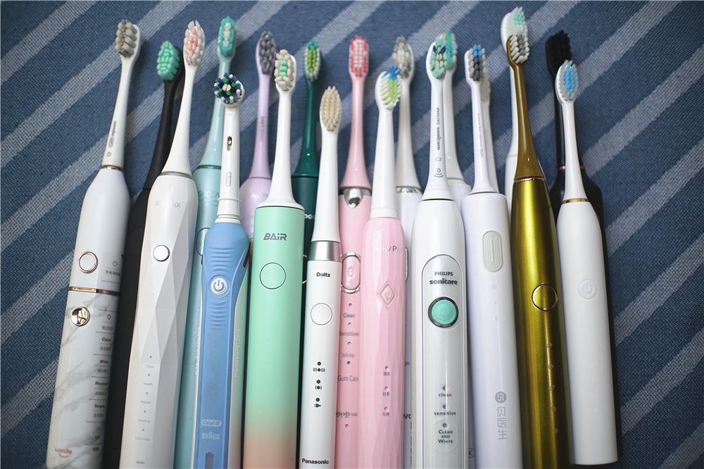电动牙刷医学生总结新手挑选攻略,电动牙刷送人怎么选牌子
