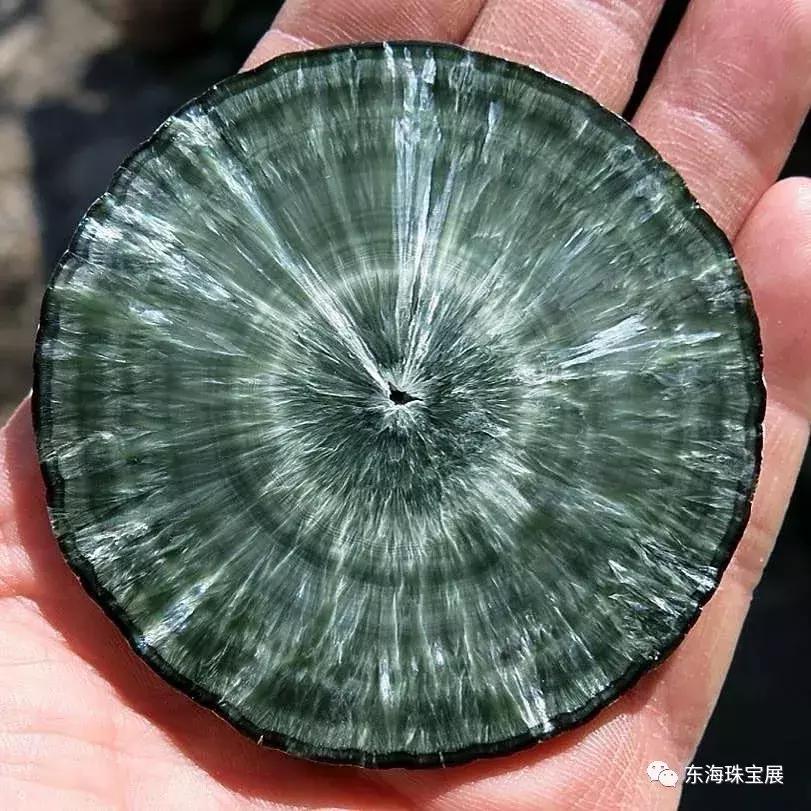 最好看的天然矿物,世界上最珍贵的矿物