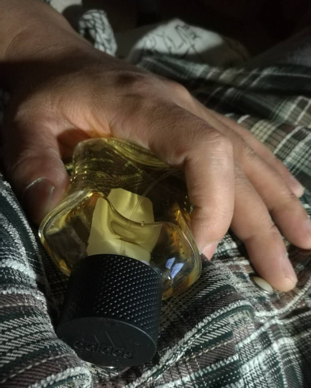 香奈儿5号闻不见香水味,香奈儿5号经典是淡香吗