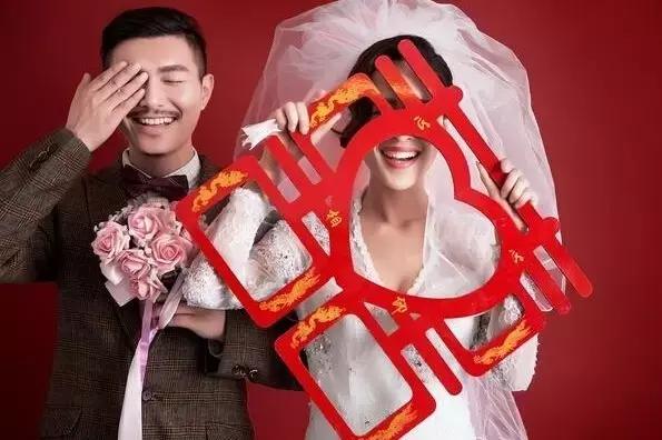 40个伴娘拦门问题任你选，想要娶老婆，一定要过关！