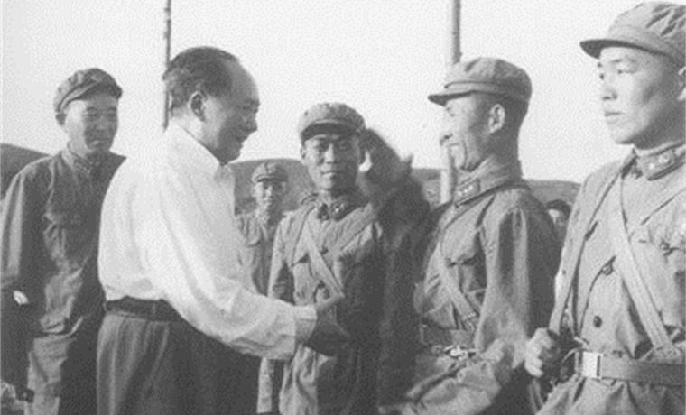 毛*东泽**交给8341部队一项特殊任务，就连周总理也赞叹：太高明了