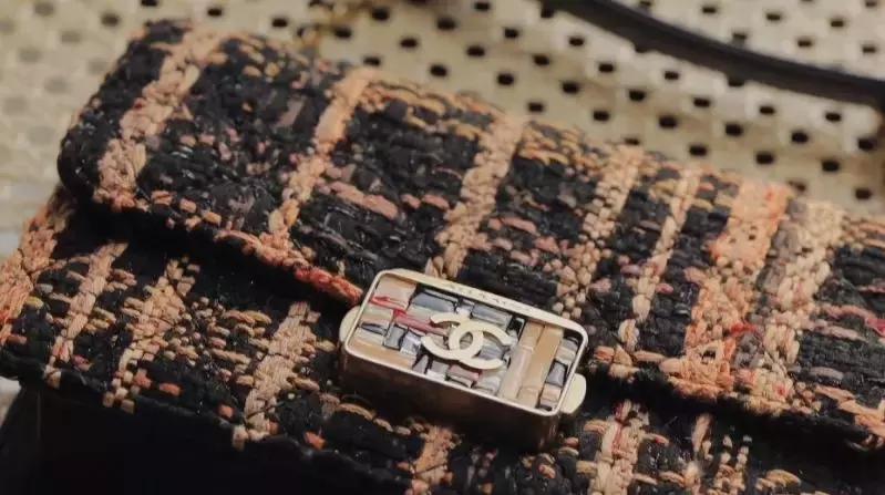 小白值得入手的奢侈品包包哪几款,适合女生入手的第一款奢侈品包包