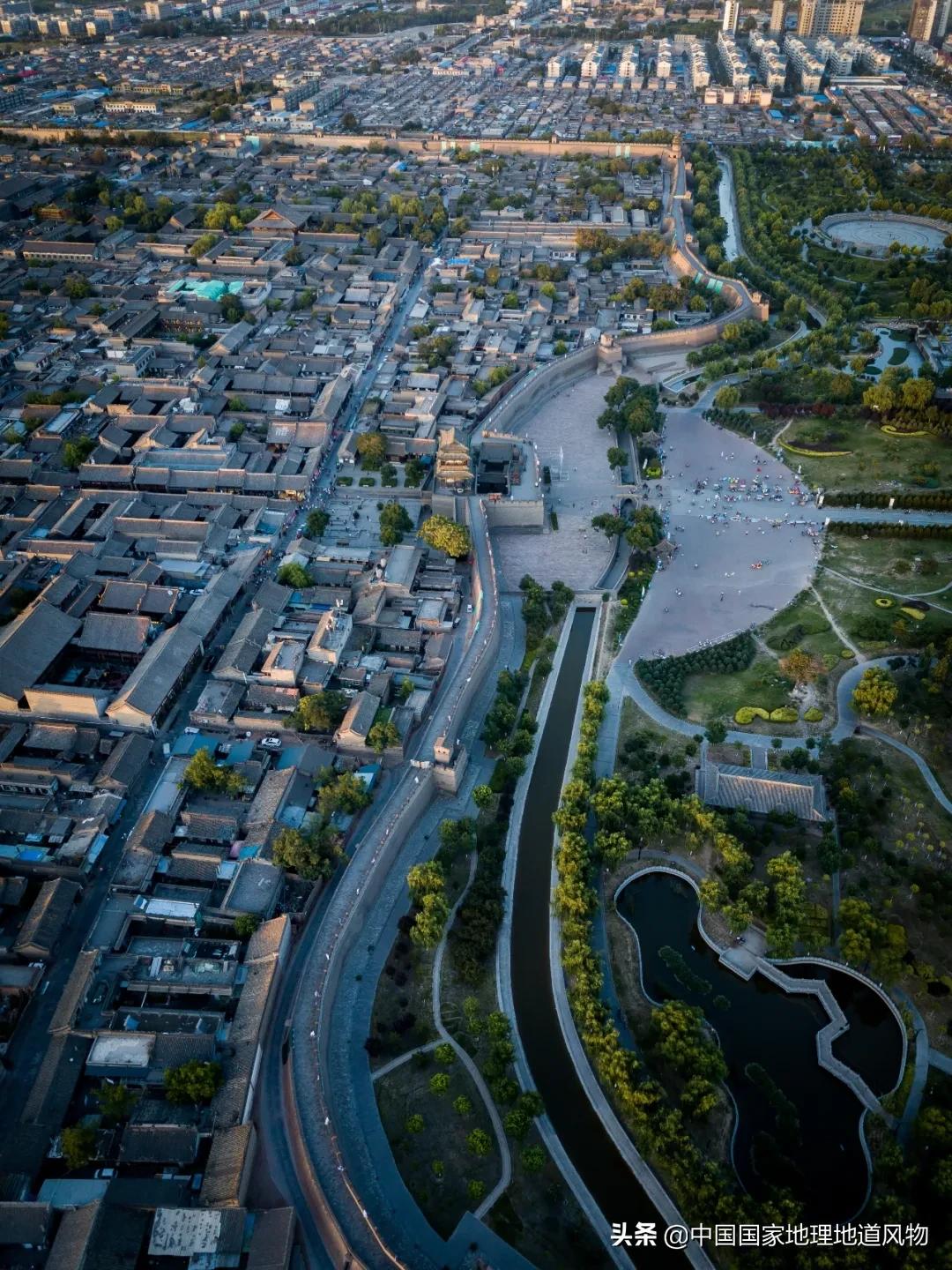 常家庄园和乔家大院,平遥古城乔家大院哪个更值得去