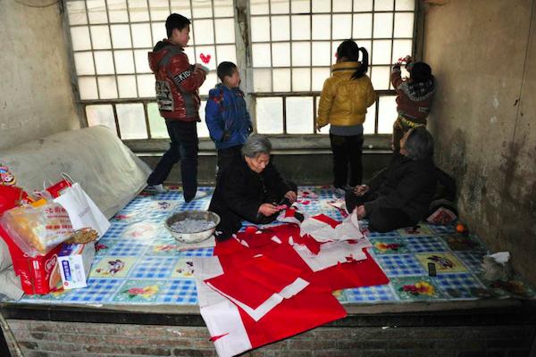 现代火炕取暖方式,北方火炕取暖全过程