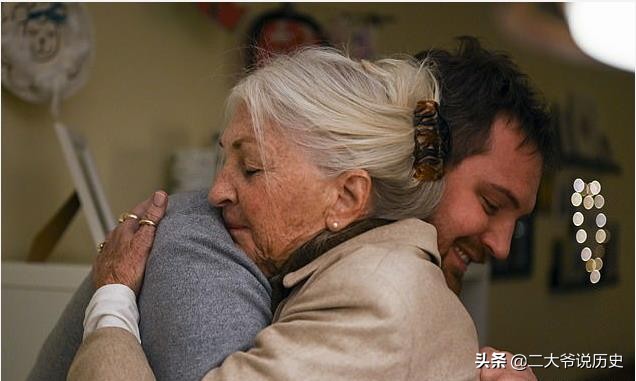 非常恶心！变态医生灌入自己精子致女患者们生下48子