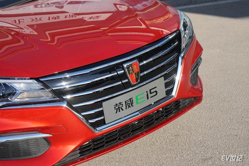 荣威ei5续航420km跑网约车怎么样,荣威ei5续航300公里可以跑滴滴吗