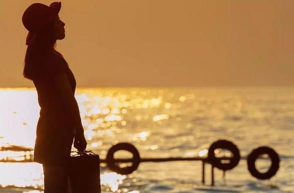 很强势的女人活得累,相处起来累的女人