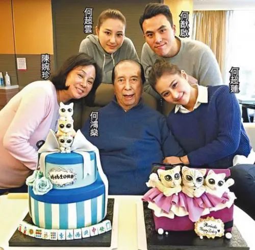 赌王女儿何超盈为什么那么胖了,赌王小公主何超欣近照曝光