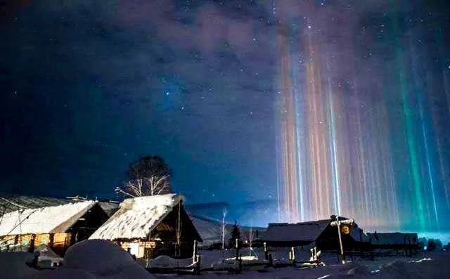 冬季的庭院景观,美丽如画的自然景观让人心旷神怡