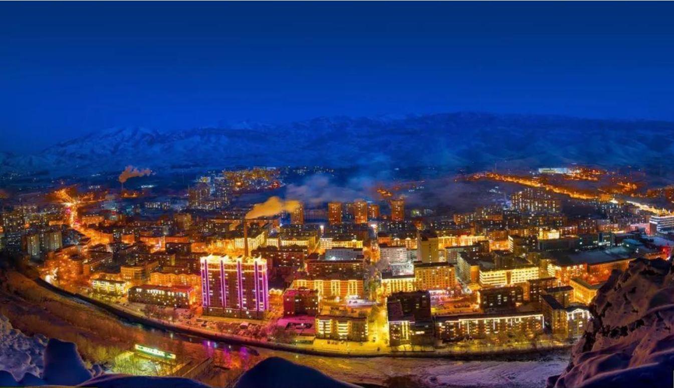 雪都阿勒泰草原,新疆阿勒泰大草原