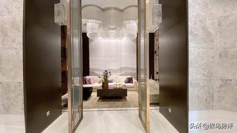 1000万可以买到什么豪车,1000万可以买到怎样的别墅