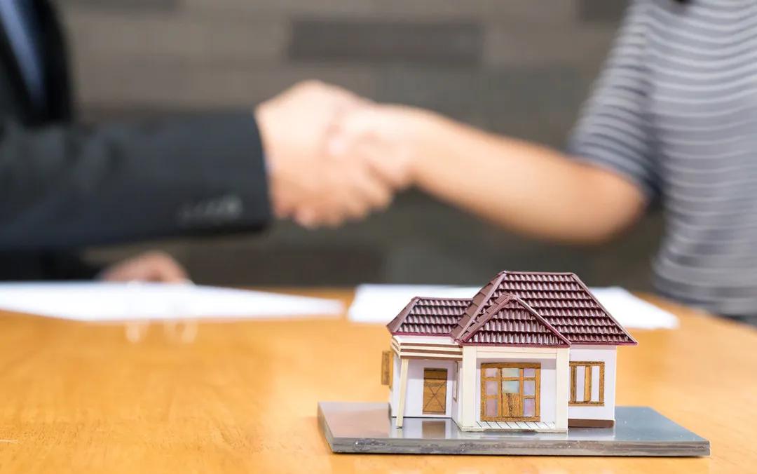 房产中介诈骗200万,房产中介诈骗70万