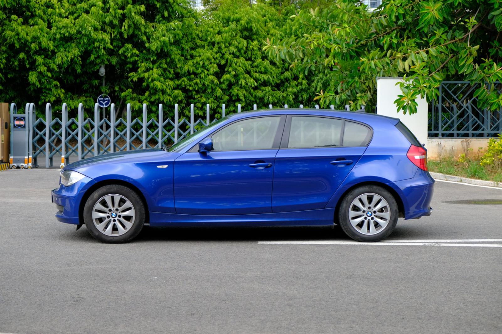 4-5万的宝马120i,十年的宝马120i值得买么