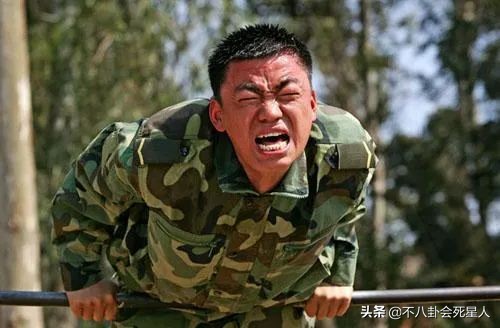 士兵突击导演谈王宝强,黄景瑜王宝强张译