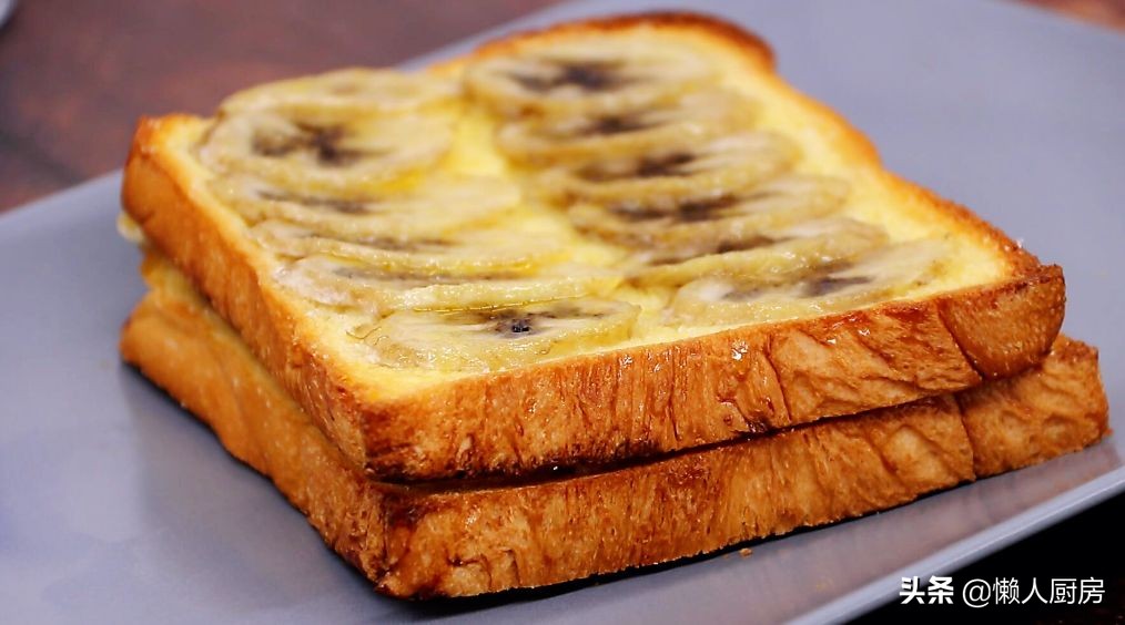 香蕉吐司面包早餐,面包和香蕉的早餐最简单做法