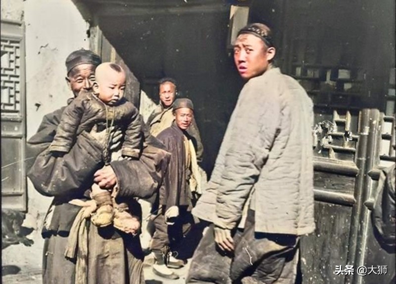 光绪三十年，津门一桩奇案：只因一枚小钱，换来*门惨灭**祸