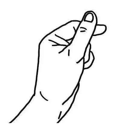 初夏养鱼小知识|鱼缸壁上长菌膜？教您几招轻松处理~