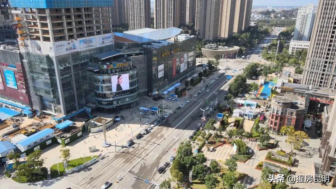 昆明23年商业情况分析,昆明商业行业现状分析