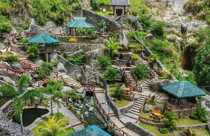 当我被火山泥浆埋住的那一刻......菲律宾火山历险记!