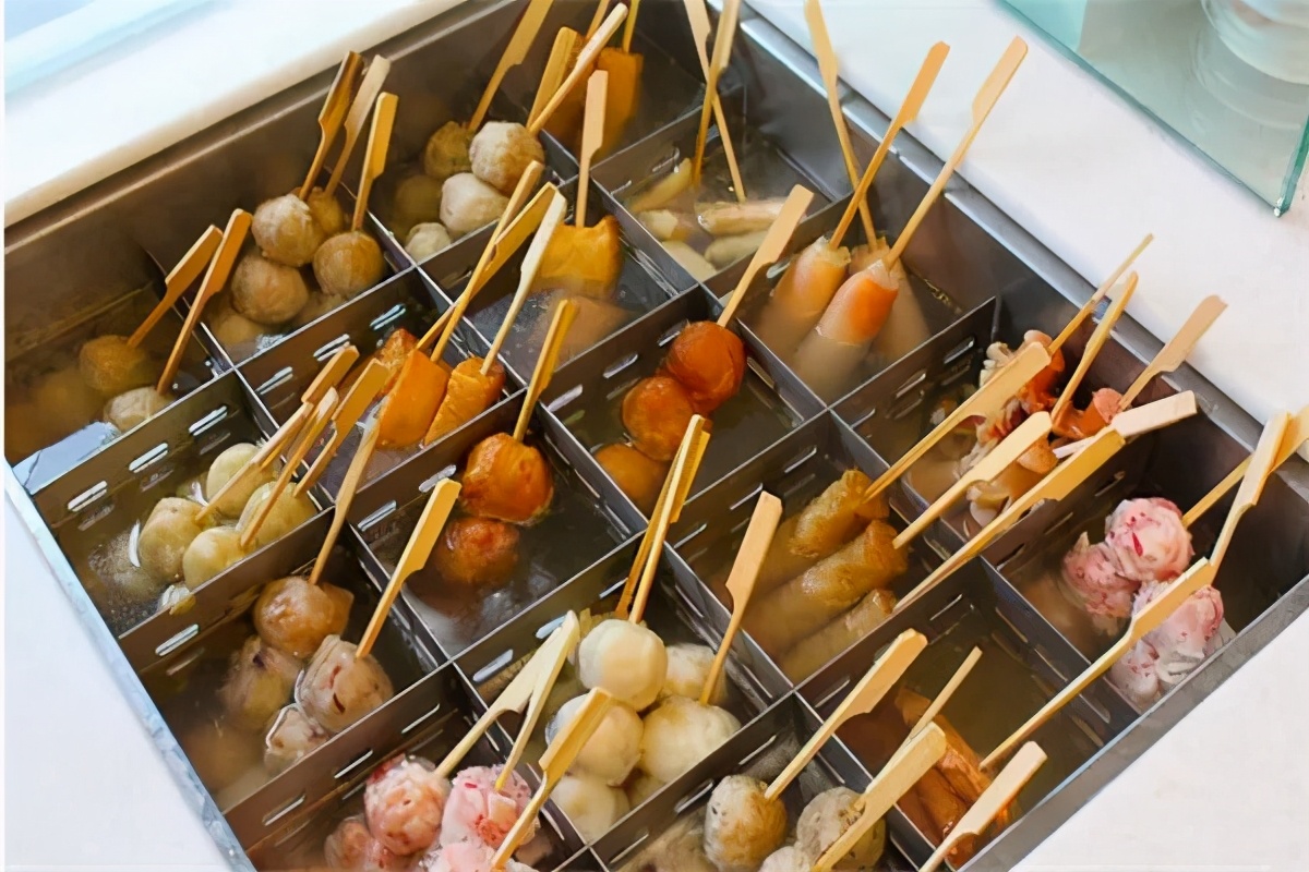 如何最小成本做小吃店赚钱,创业小吃店如何赚钱的技巧