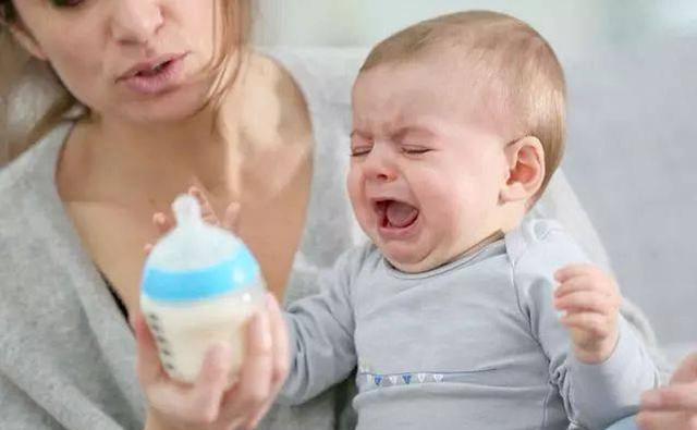 宝贝不喝奶瓶有什么妙招,一周半宝贝不喝奶粉一招教你搞定